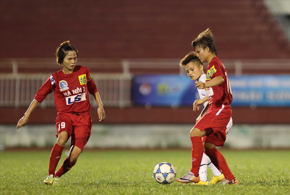Chiến thắng 5-0 trước TNG Thái Nguyên giúp Hà Nội duy trì ngôi số 1 trên BXH của mình.