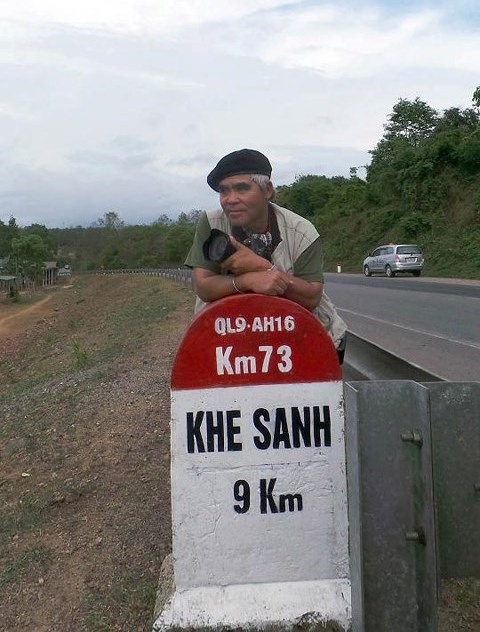 Đất nước thanh bình, Nick Ut vượt nửa vòng trái đất, trở lại Đường 9 - Khe Sanh “trên từng cây số”. Ảnh: Nhân vật cung cấp.