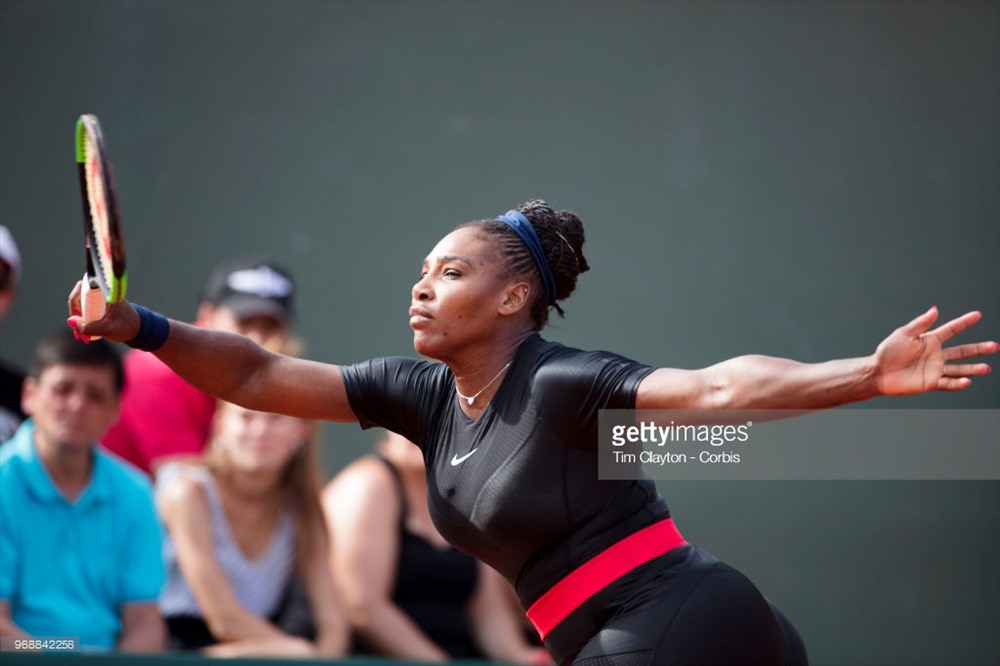 Serena bất ngờ thông báo rút lui tại vòng 4 Roland Garros vì vấn đề thể lực. Ảnh: Getty.