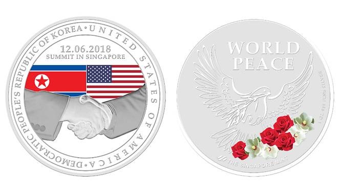 Đồng tiền xu kỷ niệm thượng đỉnh Mỹ - Triều bằng bạc. Ảnh: Singapore Mint. 