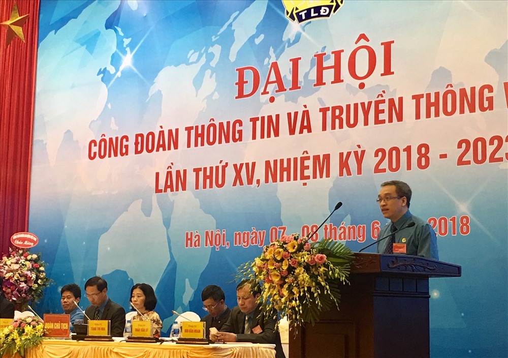 Thứ trưởng Bộ TT&TT Phan Tâm phát biểu tại Đại hội. Ảnh: V.L