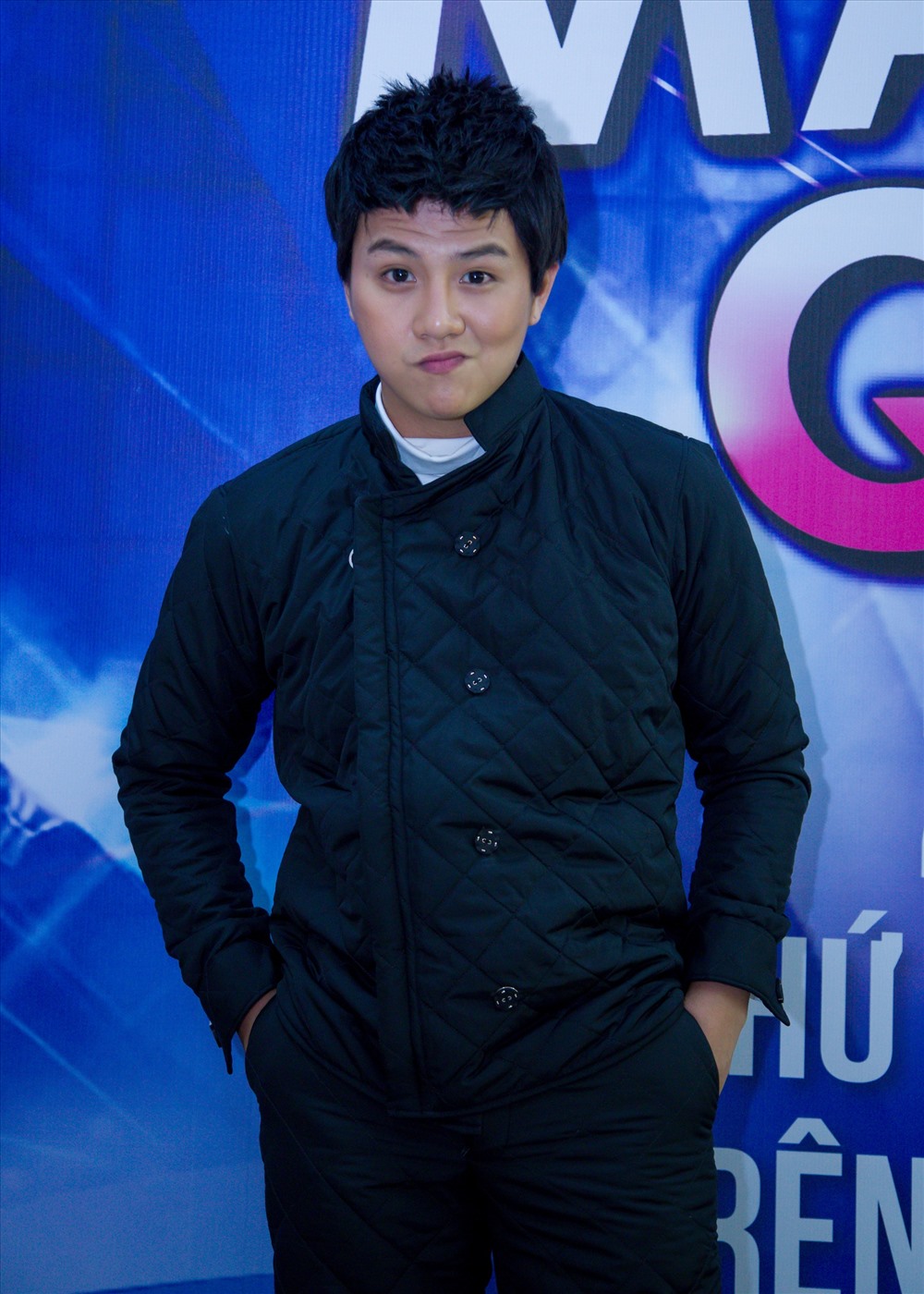 Duy Khánh là một trong những diễn viên trẻ sở hữu lượng người hôm mộ đông đảo.