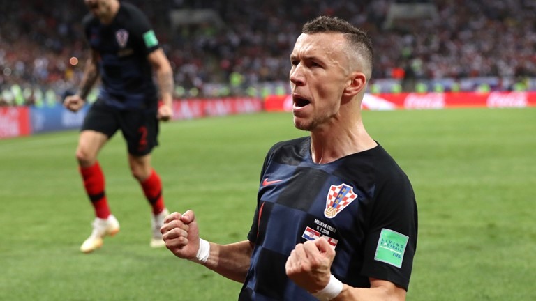 Perisic ghi bàn gỡ hòa 1-1 cho Croatia