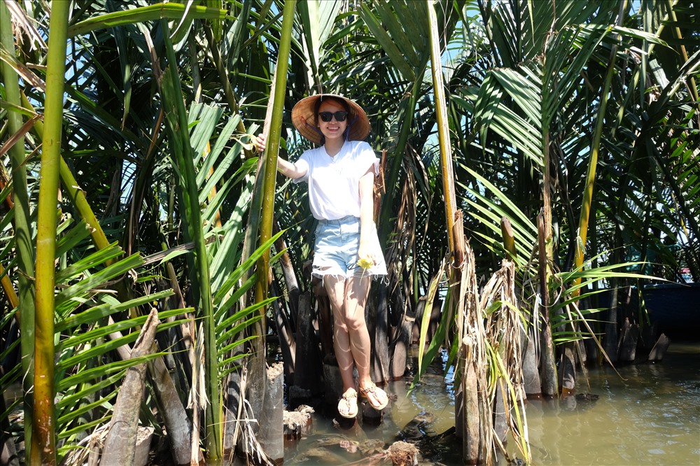 Nhiều bạn trẻ đến đây để trải nghiệm với không gian thiên nhiên gần gũi.