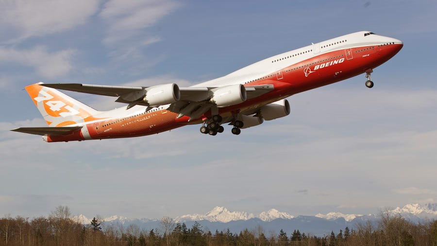 Boeing 747-8 - Ảnh: CNN