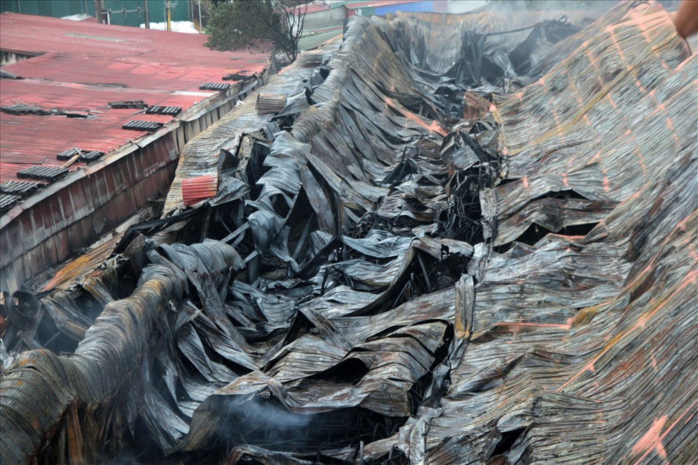 Hiện trường kinh hoàng vụ cháy ở chợ Gạo Hưng Yên.