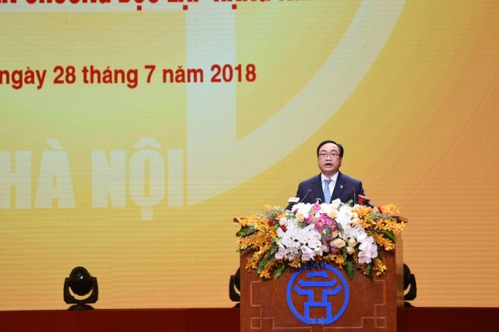 Ủy viên Bộ Chính trị, Bí thư Thành ủy Hà Nội Hoàng Trung Hải phát biểu tại chương trình.
