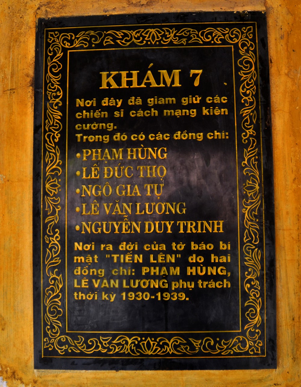 Tuy nhiên vậy, từ trong ngục tù vẫn tỏa ra ánh sáng của sự sáng tạo nghệ thuật, văn hóa... Ảnh: Lục Tùng
