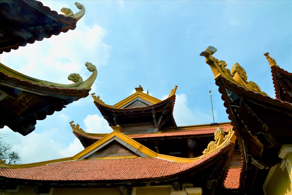Những mái đao cao vút lên trời tại ra đường nét bắt mắt ngay cái nhìn bên ngoài. Ảnh: Lục Tùng