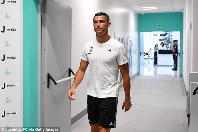 Mọi bước đi của Ronaldo tại Juve đều được săn đón. Ảnh: Getty.