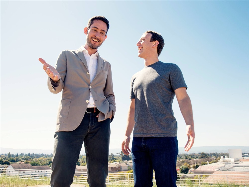 Mark Zuckerberg là người có con mắt nhìn xa và chịu chi. Anh từng bỏ ra 19 tỷ USD mua WhatsApp, 2 tỷ USD mua Oculus Rift, 1 tỷ USD mua  Instagram…