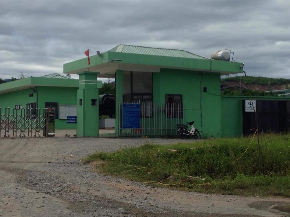Các hoạt động trước cổng Nhà máy xử lý rác thải Phú Hà đã trở lại  bình thường sau 2 ngày bị chặn