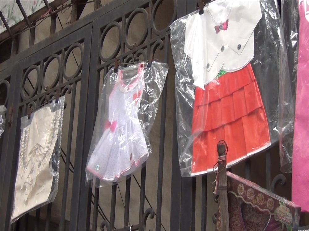 Váy dành cho trẻ em gái