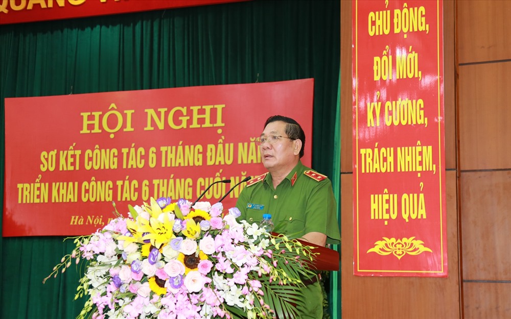 Trung tướng Hồ Thanh Đình phát biểu tại Hội nghị. Ảnh: Bộ Công an