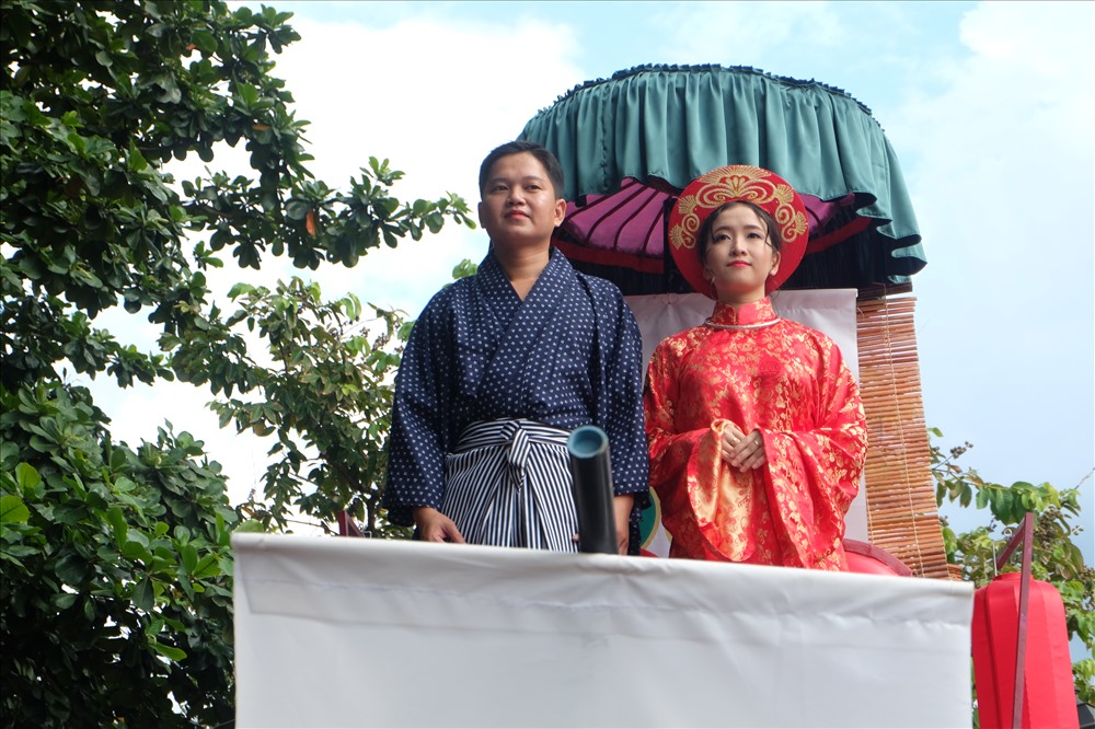 Công nữ Ngọc Hoa và chồng thương nhân Nhật Bản Araki Sorato. 