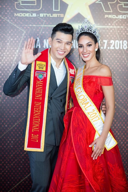 Nam vương Ngọc Tình và Miss Global 2017.