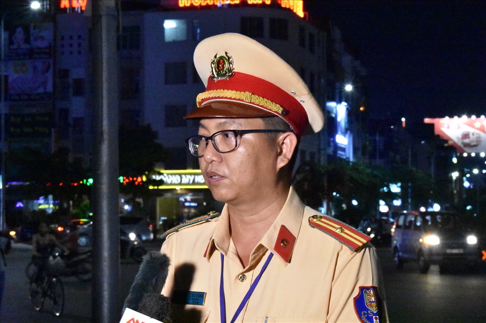 Thiếu tá Huỳnh Quốc Thắng, Đội phó đội CSGT Quận 2 cho biết trong dịp lễ 2/9 và đợt cao điểm Asiad tình trạng sử dụng rượu bia và đua xe trái phép có dấu hiệu gia tăng