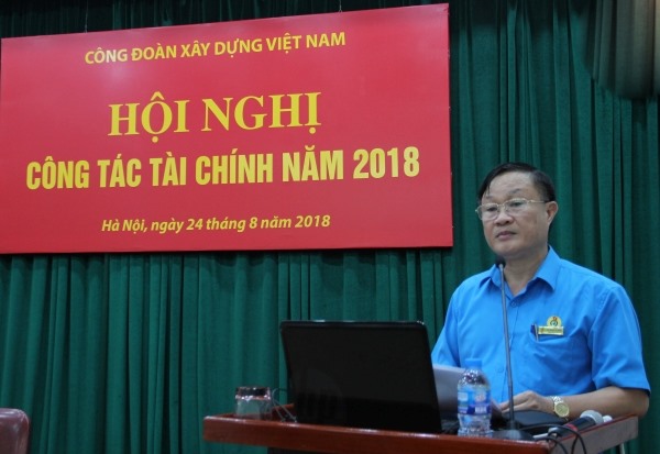 Đồng chí Vũ Ngọc Chính, Phó Chủ tịch CĐXDVN phát biểu tại Hội nghị. 