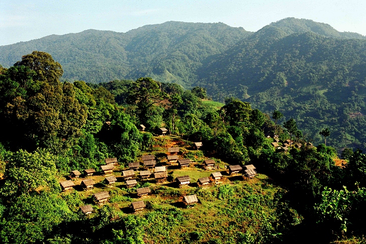 Một bản làng ở Nam Trà My.