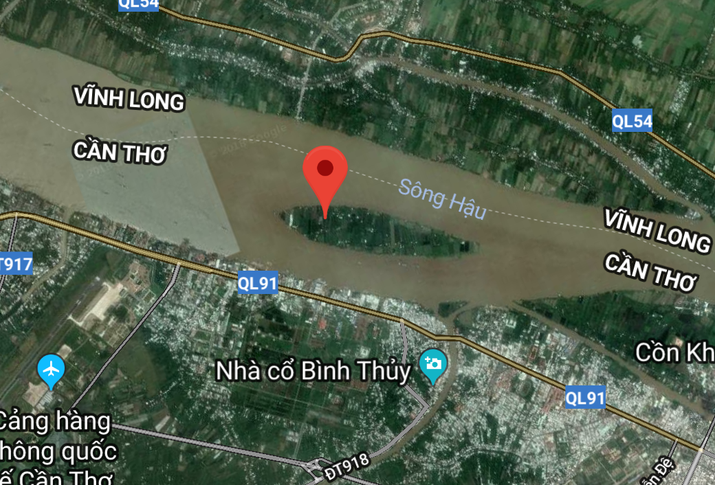 Cồn Sơn là một một doi đất hình con thuyền rộng khoảng 231ha nằm giữa sông Hậu thuộc phường Bùi Hữu Nghĩa, quận Bình Thủy, TP. Cần Thơ. Ảnh: Google Map