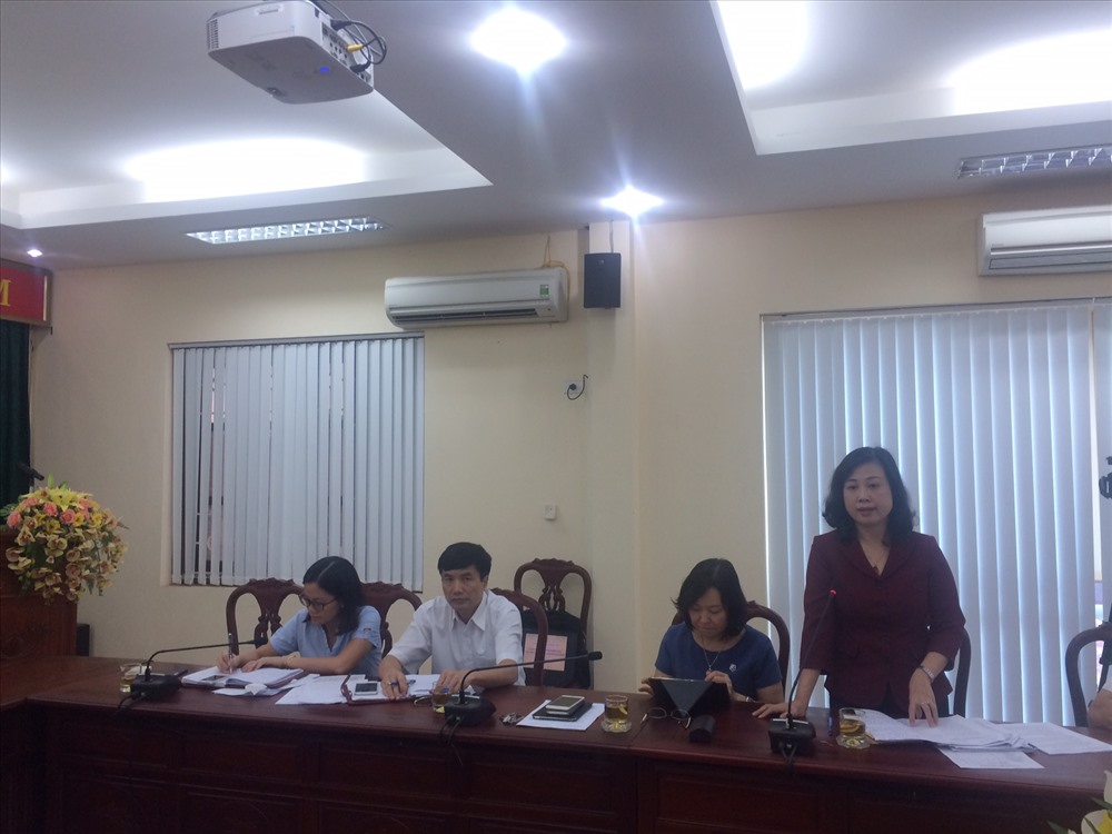 Đồng chí Đào Hồng Lan, Ủy viên dự khuyết TƯ Đảng, Phó Bí thư Tỉnh ủy Bắc Ninh phát biểu tại buổi làm việc. 