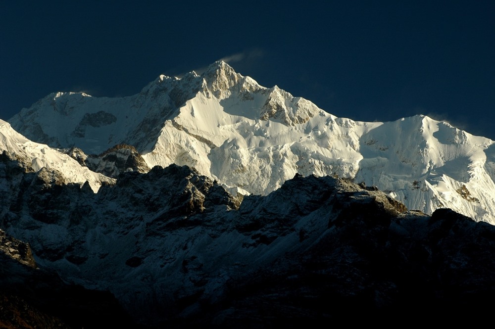 Kanchenjunga, Hymalaya. Nằm ở biên giới của Nepal và Ấn Độ - Ảnh: Internet