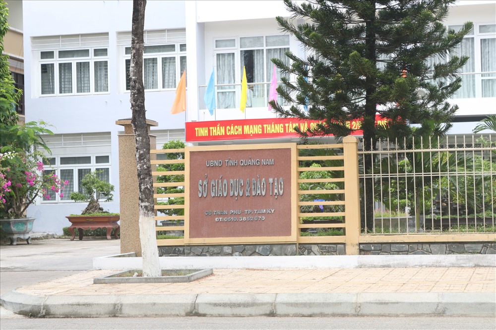 Sở Giáo dục & Đào tạo tỉnh Quảng Nam.