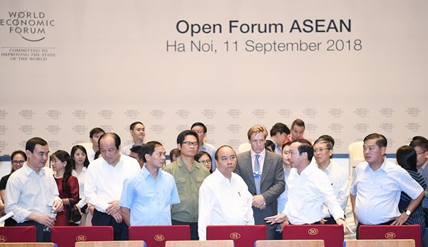 Thủ tướng kiểm tra công tác chuẩn bị cho hội nghị WEF ASEAN hôm 9/9. Ảnh: VOV.