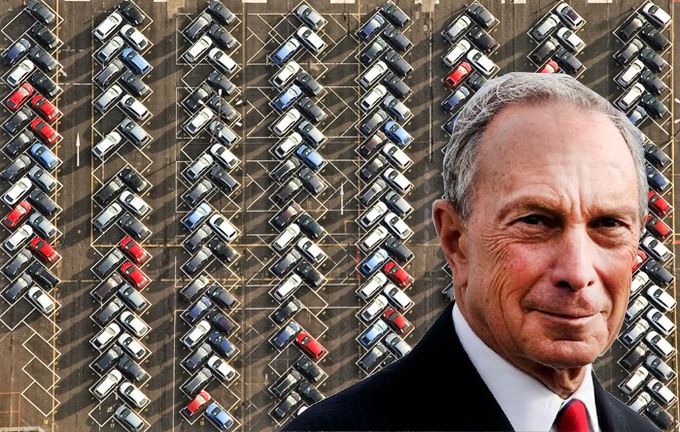 Trước khi nổi tiếng với sự nghiệp đầu tư và chính trị của mình, Michael Bloomberg đã làm việc trong bãi đậu xe. Để có tiền chi trả học phí đại học, Bloomberg không còn cách nào khác hơn là phải tự lao động.