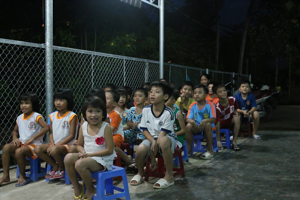 Các em nhỏ tại cơ sở bảo trợ xã hội Thiên Ân, quận Bình Thủy, TP.Cần Thơ. Ảnh: BT