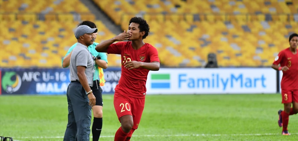 U16 Indonesia (áo đỏ) gây nên bất ngờ khi hạ U16 Iran. Ảnh: AFC.