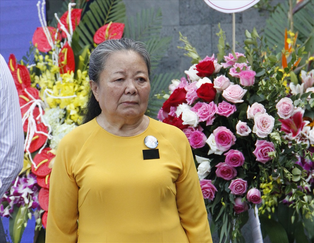 Cô giáo Đào Kim Oanh trong ngày lễ khai giảng năm học mới. Ảnh: Nguyễn Hà