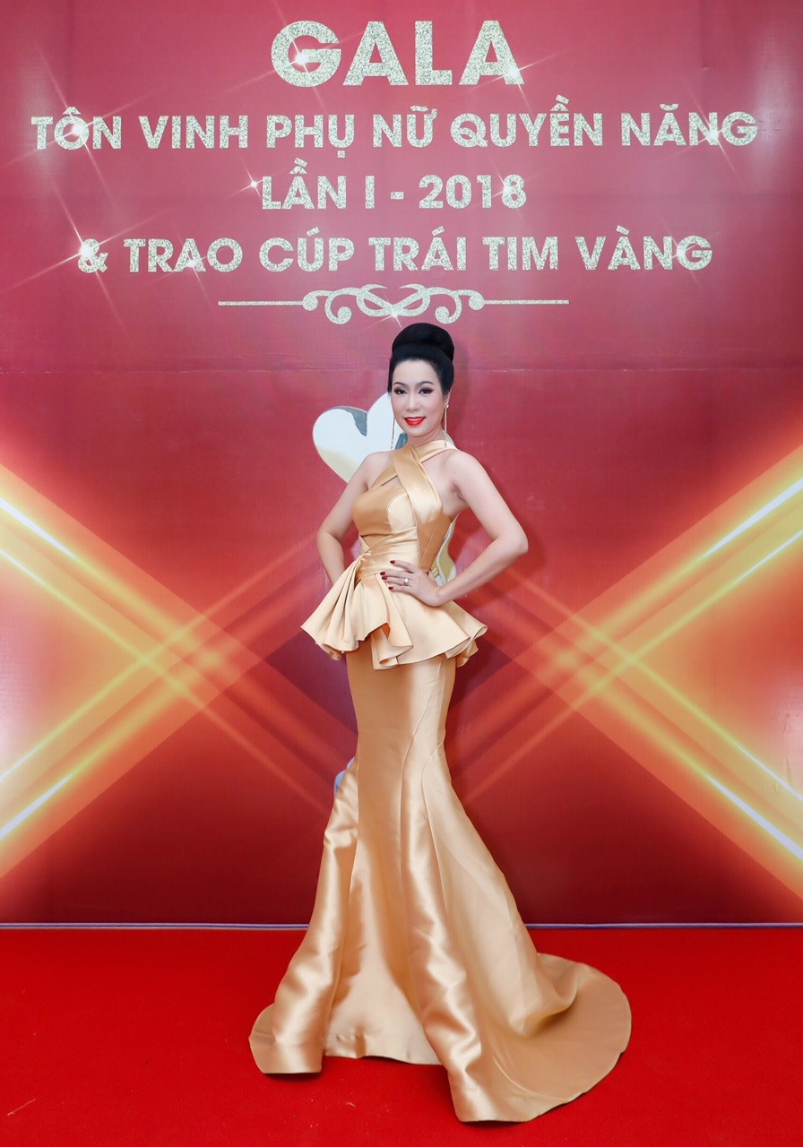 Á hậu Trịnh Kim Chi được biết là người đẹp tài sắc vẹn toàn của showbiz Việt. Ảnh: Hải Diễm.