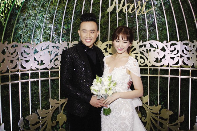 Trấn Thành - Hari Won đã có đám cưới đẹp như vào hồi cuối năm 2016. 