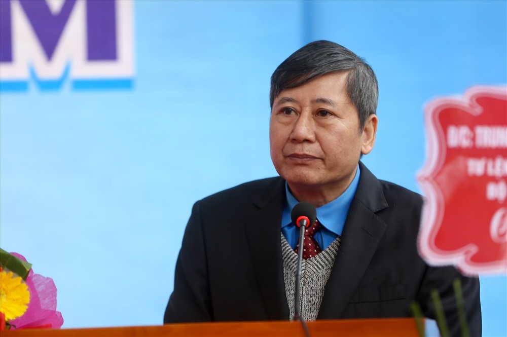 Phó Chủ tịch Thường trực Tổng LĐLĐVN Trần Thanh Hải phát biểu tại buổi lễ. Ảnh: S.T