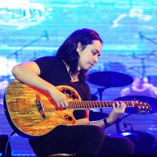 Guitarist Trần Tuấn Hùng tin tưởng 