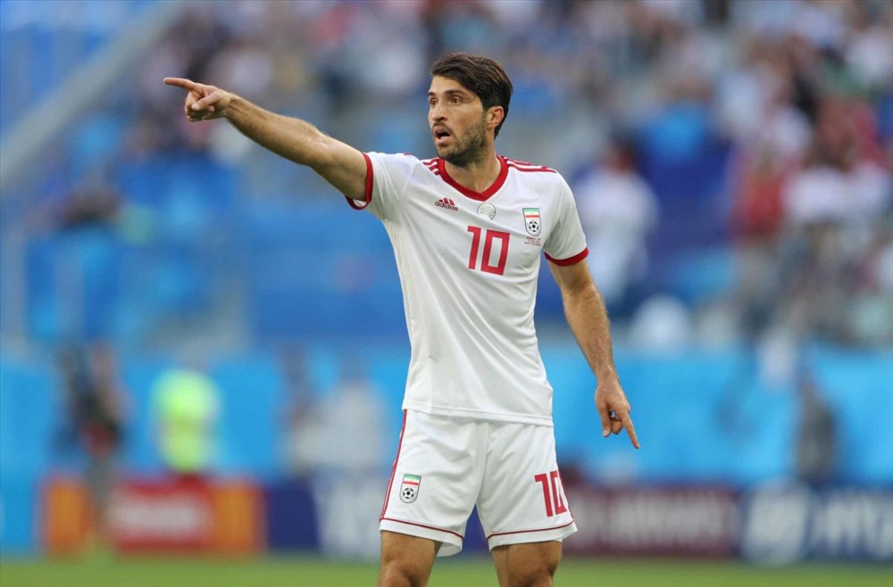 2. Karim Ansarifard (Nottingham Forest - Anh). Karim Ansarifard năm nay 28 tuổi, cao 1m87. Cầu thủ này có 70 lần khoác áo đội tuyển Iran và ghi 18 bàn cho đội tuyển quốc gia.
