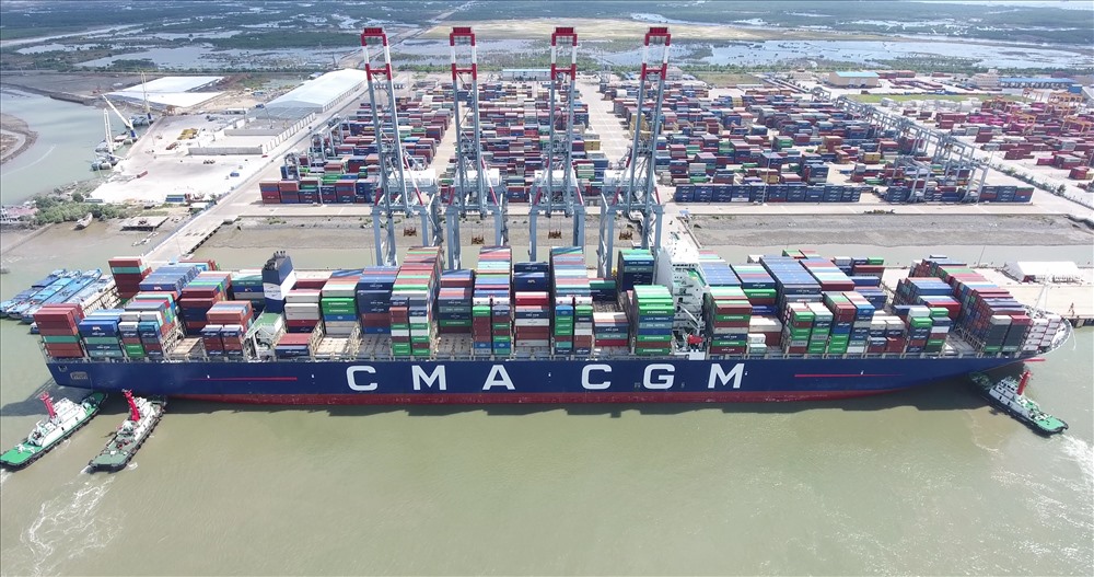 Tàu CMA CGM Marco Polo có tải 187,000 tấn/sức chở gần 17,000 TEU.