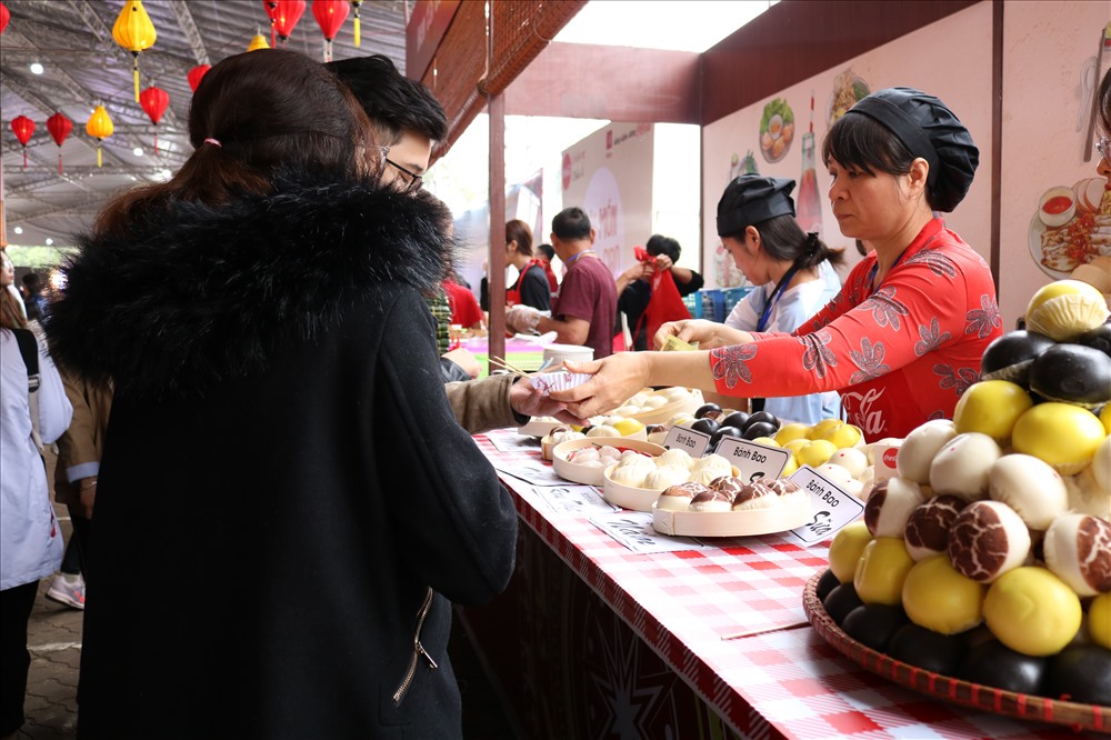 Đây là năm thứ 3 lễ hội ẩm thực này được tổ chức. Sự kiện cũng là cơ hội để các doanh nghiệp kinh doanh dịch vụ ăn uống trên địa bàn thủ đô Hà Nội giới thiệu và quảng bá các món ăn đường phố đặc sắc đến với cộng đồng.