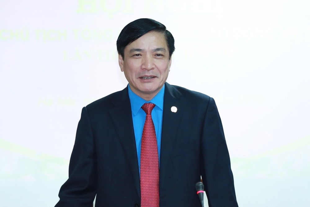 Đồng chí Bùi Văn Cường - Uỷ viên Trung ương Đảng, Chủ tịch Tổng LĐLĐVN chủ trì Hội nghị. Ảnh: Hải Nguyễn. 