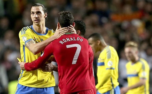 Ibrahimovic và Ronaldo từng đối đầu ở cấp độ đội tuyển Quốc gia.