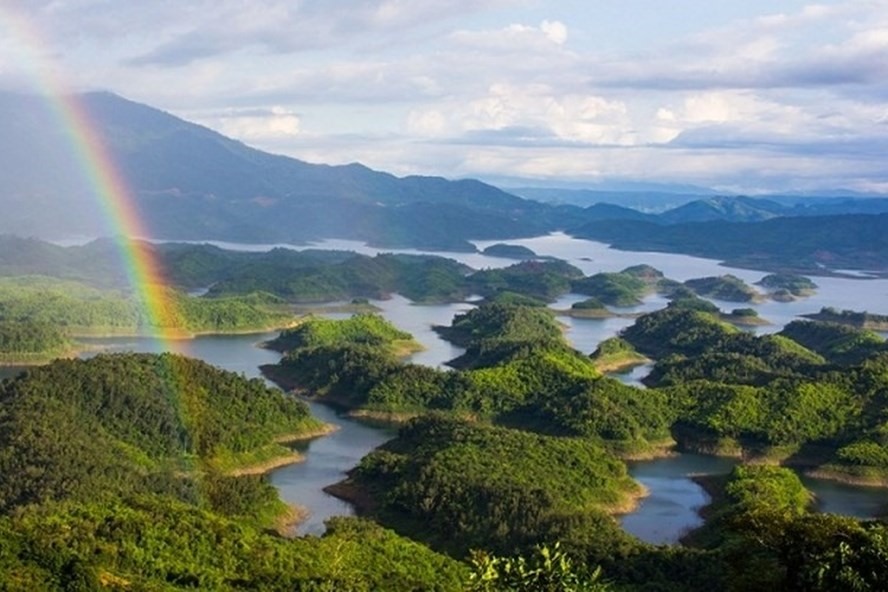 Hồ Tà Đùng. là địa điểm được Tập đoàn FLC quan tâm, khảo sát đầu tư tại Đắk Nông trong thời gian qua.