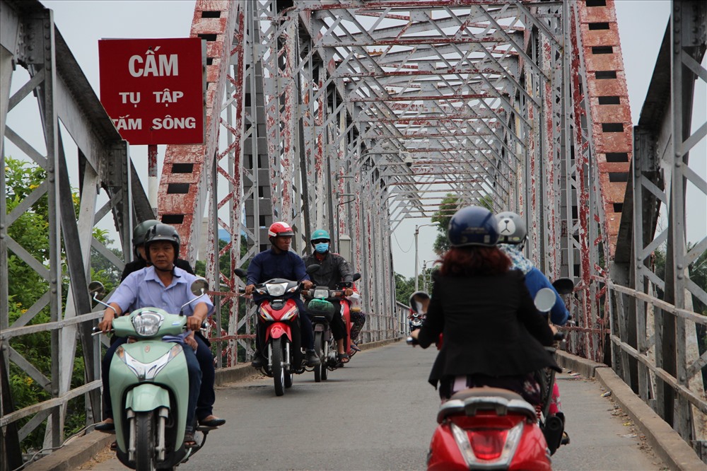 Thời gian thi công thực hiện tháo dỡ được dời lại sau dịp Tết Nguyên đán Kỷ Hợi 2019.