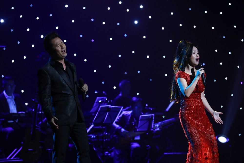 Bằng Kiều và Diva Hồng Nhung có sự kết hợp hoàn hảo trong đêm nhạc của nhạc sĩ Dương Thụ. Ảnh: BTC. 