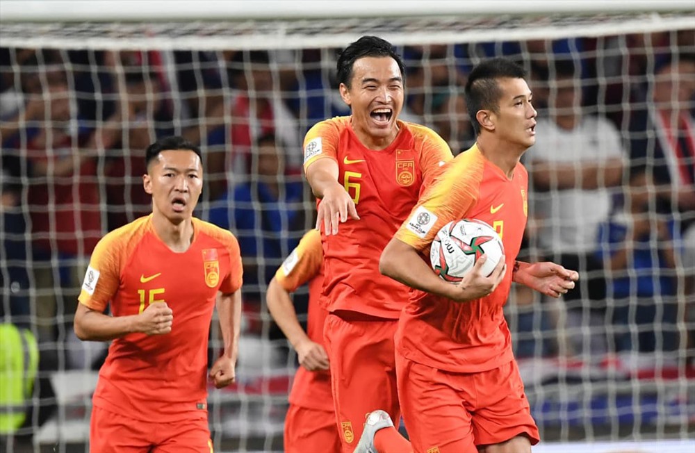 Nhưng sau đó họ lại để thua chung cuộc tỉ số 1-2 trước đối thủ Trung Quốc, qua đó dừng chân ở vòng 1/8 Asian Cup 2019. Ảnh: AFC