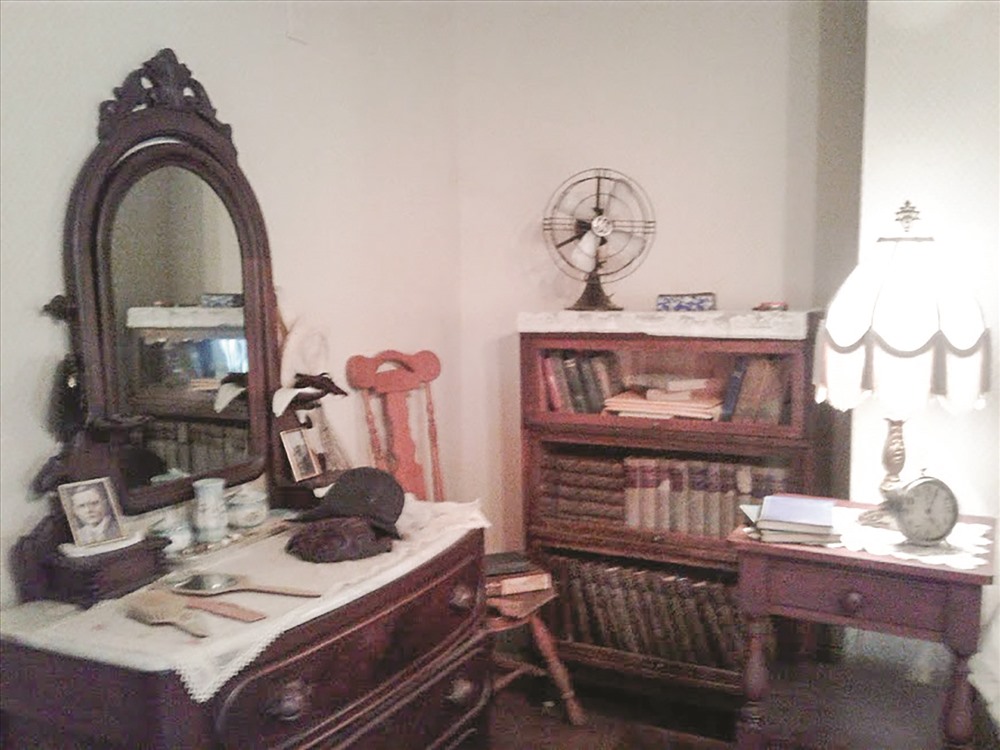 Tại Nhà lưu niệm Margaret Mitchell (Atlanta, bang Georgia, Hoa kỳ). Ảnh: Tuyền Trương - Tâm Trương.