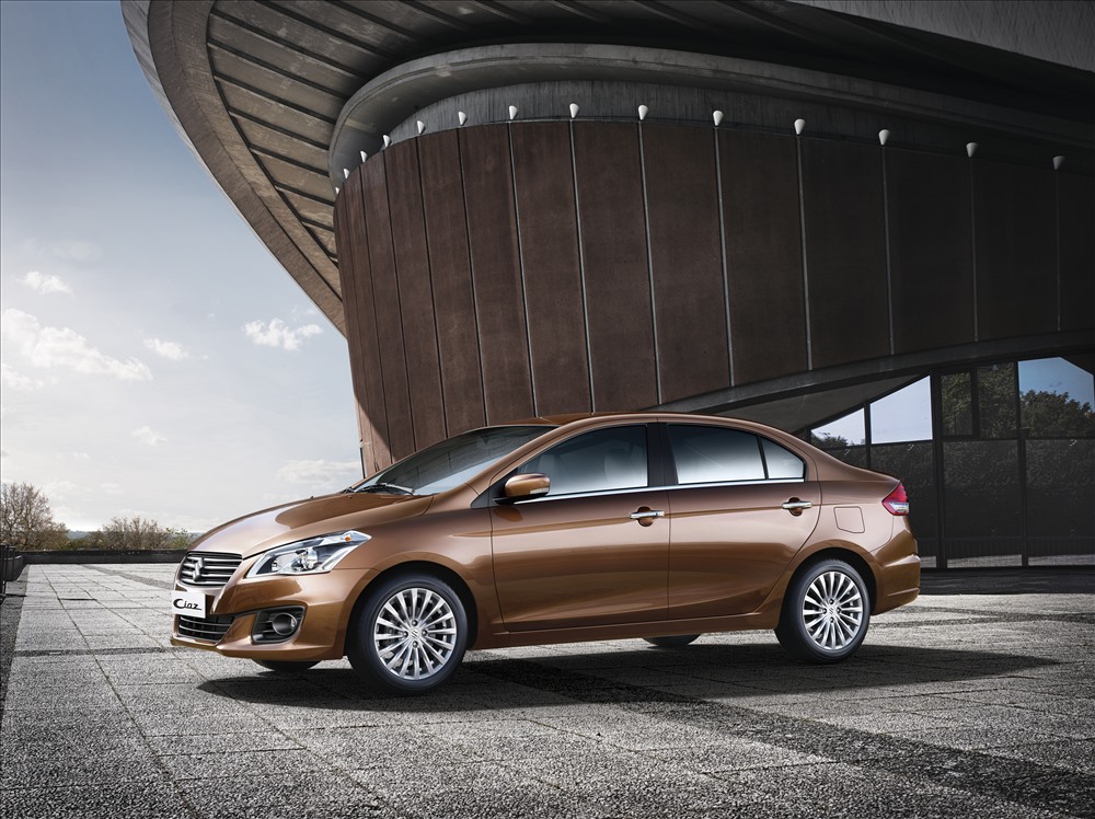 Suzuki Ciaz, un competidor formidable en el segmento de sedán sub-millones ciaz 2017 Suzuki Ciaz, un competidor formidable en el segmento de sedán sub-millones