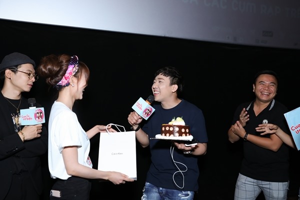 Trấn Thành được fan bí mật tổ chức sinh nhật.