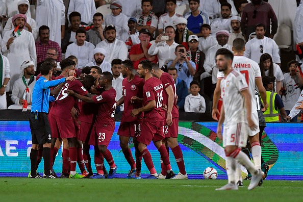 Qatar thi đấu phản công quá sắc bén trước đối phương (Ảnh: Getty)