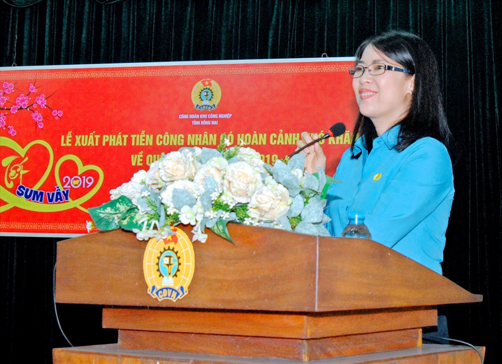 Bà Nguyễn Thị Như Ý phát biểu tại buổi lễ
